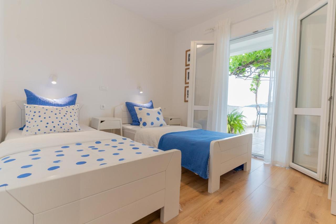 Apartmani Bilonic Rogoznica Rogoznica  Bagian luar foto