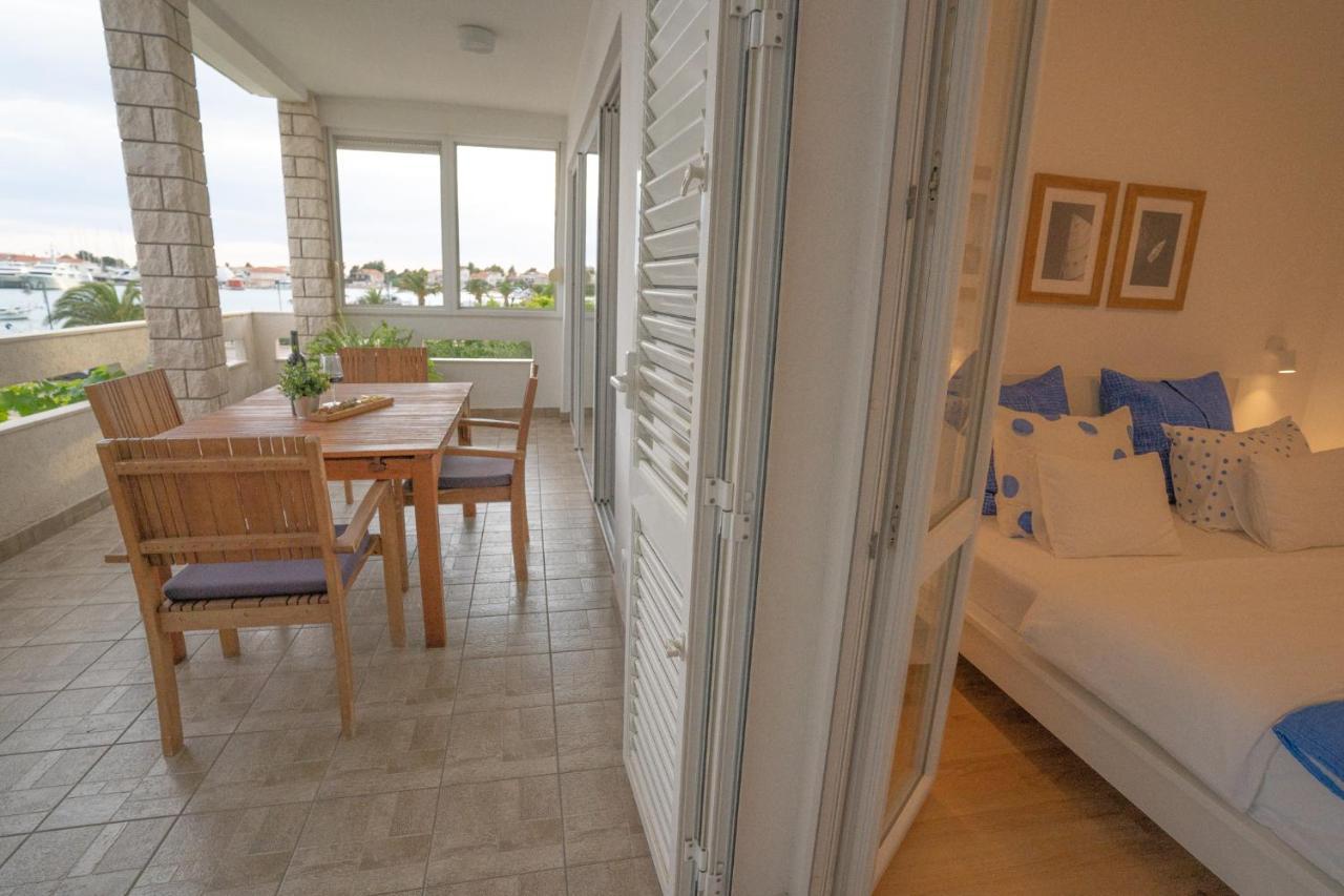 Apartmani Bilonic Rogoznica Rogoznica  Bagian luar foto